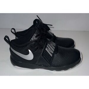 Nike‎ Team Hustle D 8 Black Kid's Size 2Y New